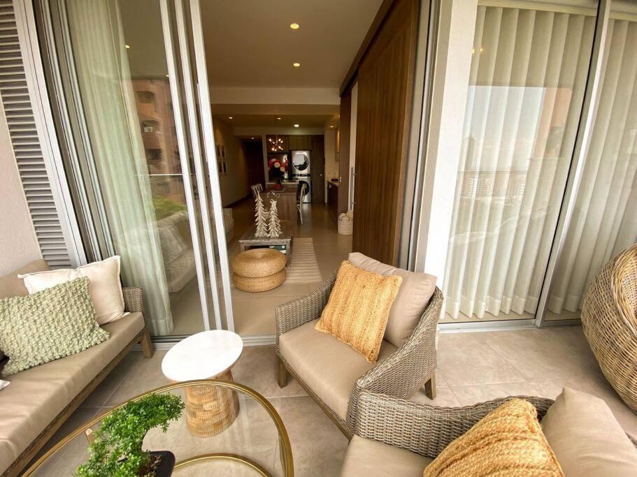 Modern Living In Cali405 Villa Exterior photo